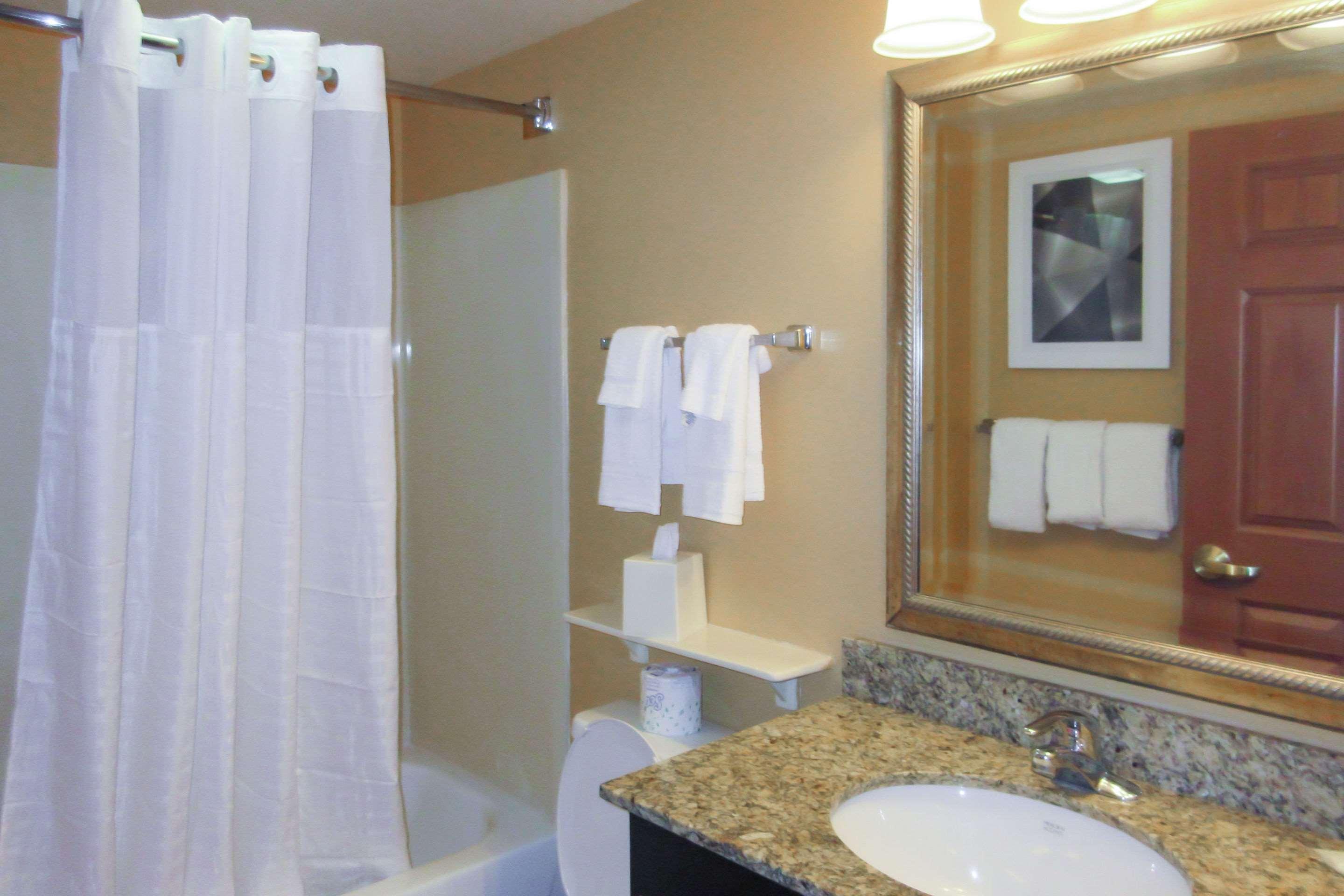 Suburban Extended Stay Hotel Greenville Haywood Mall 외부 사진