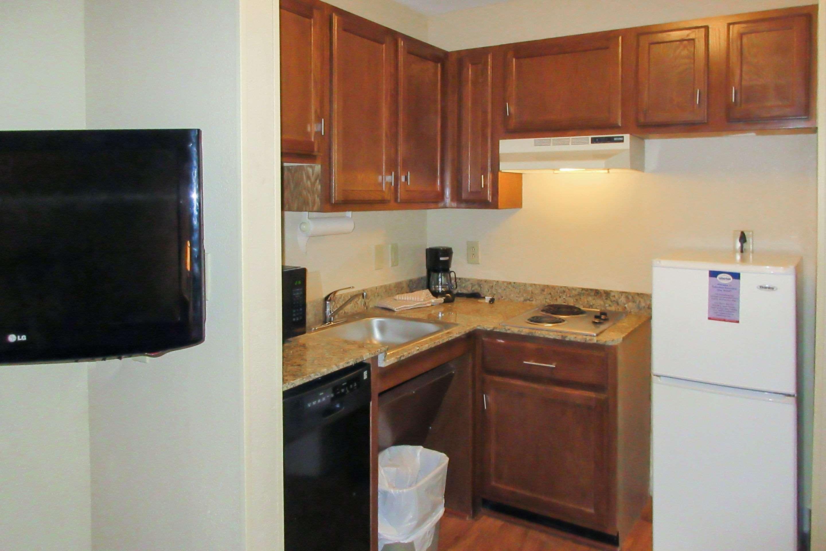 Suburban Extended Stay Hotel Greenville Haywood Mall 외부 사진